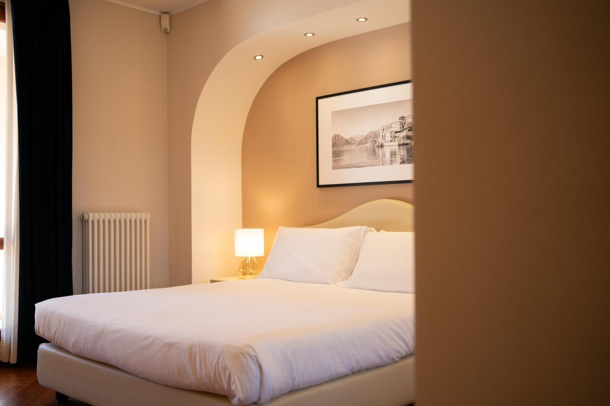 Villa Principessa - Stunning Villa With Panoramic Lake Como Views Cremia Bagian luar foto