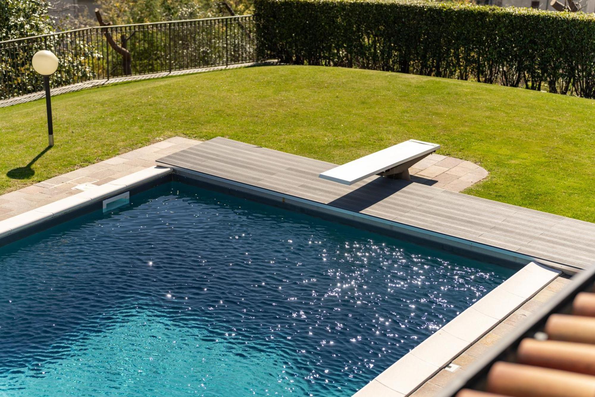 Villa Principessa - Stunning Villa With Panoramic Lake Como Views Cremia Bagian luar foto